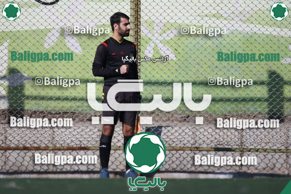 ۰ - ۲ آکادمی کیا