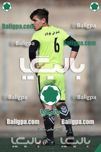 ۰ - ۲ آکادمی کیا
