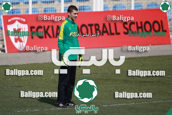 مقاومت ۲ - ۲ پاس قوامین