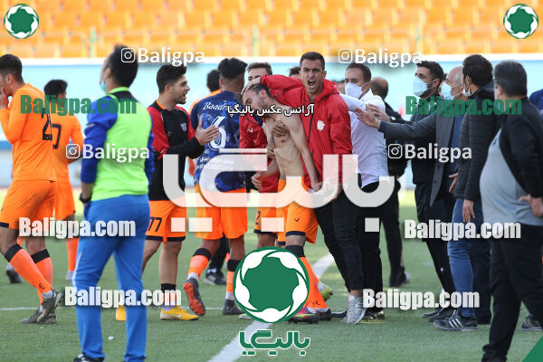 استقلال 0–2 بادران