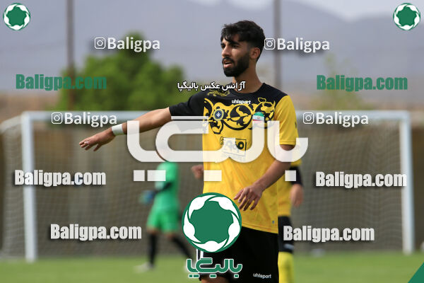سپاهان اصفهان ۳ - ۰ نساجی مازندران