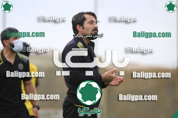 سپاهان اصفهان ۳ - ۰ نساجی مازندران