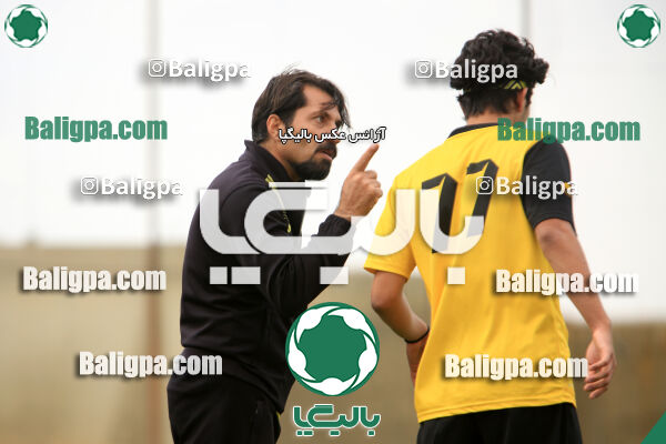سپاهان اصفهان ۳ - ۰ نساجی مازندران
