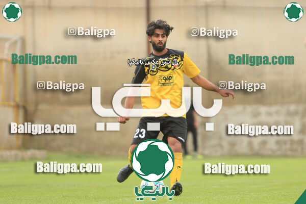 سپاهان اصفهان ۳ - ۰ نساجی مازندران