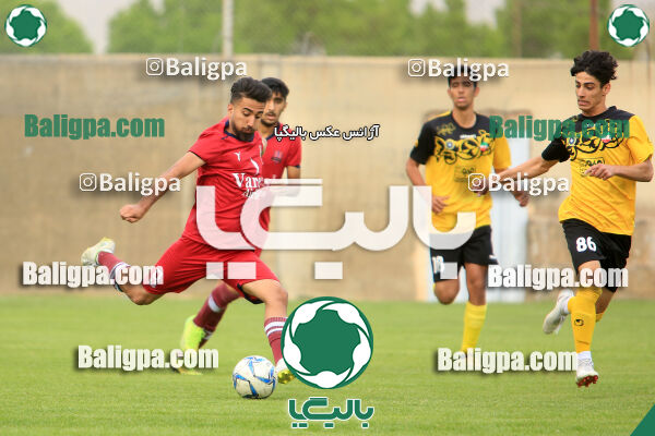 سپاهان اصفهان ۳ - ۰ نساجی مازندران