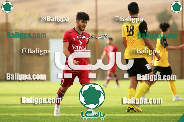 سپاهان اصفهان ۳ - ۰ نساجی مازندران