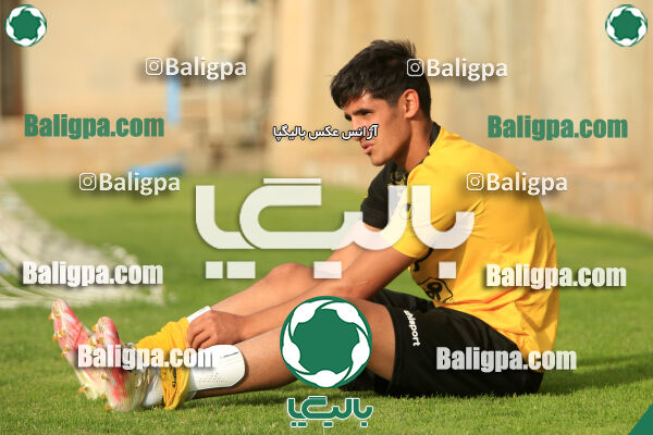 سپاهان اصفهان ۳ - ۰ نساجی مازندران
