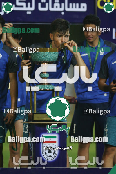 پیکان ۲ - ۱ سپاهان اصفهان