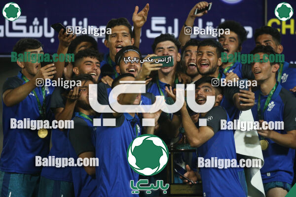 پیکان ۲ - ۱ سپاهان اصفهان