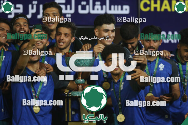 پیکان ۲ - ۱ سپاهان اصفهان
