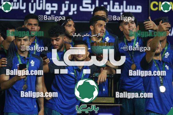 پیکان ۲ - ۱ سپاهان اصفهان