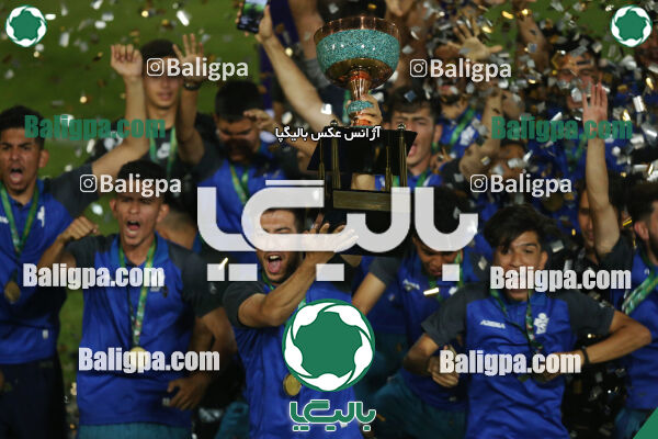 پیکان ۲ - ۱ سپاهان اصفهان