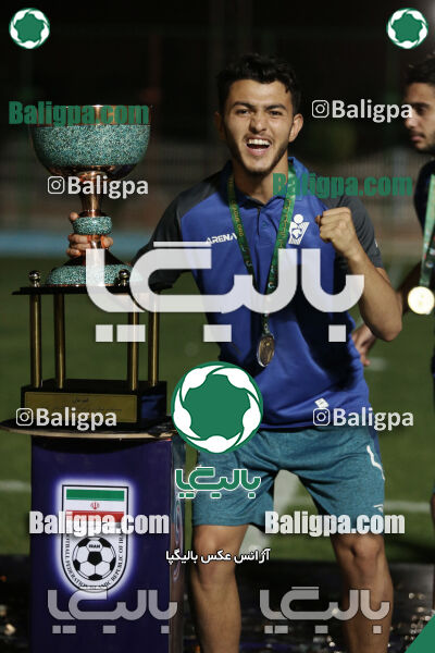 پیکان ۲ - ۱ سپاهان اصفهان