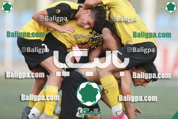 آکادمی کیا ۳ - ۳ سپاهان