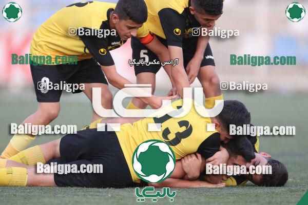 آکادمی کیا ۳ - ۳ سپاهان