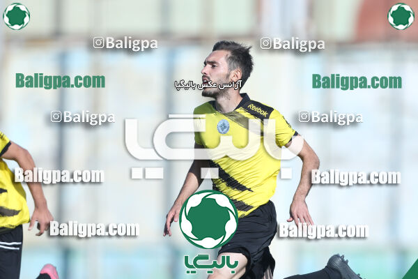 مقاومت ۳ - ۱ پرسپولیس