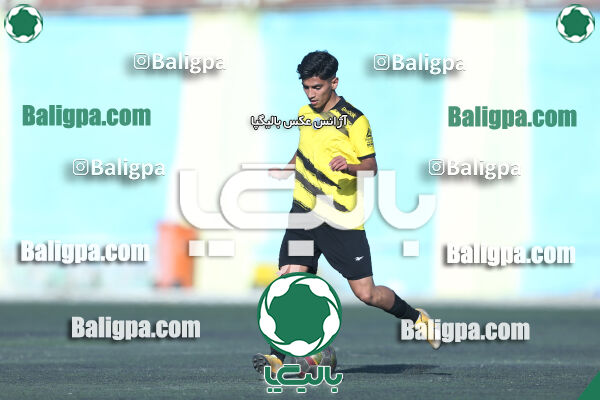 مقاومت ۳ - ۱ پرسپولیس