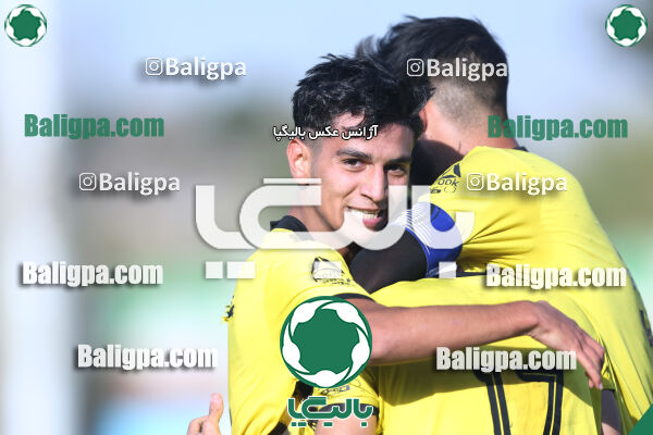 مقاومت ۳ - ۱ پرسپولیس