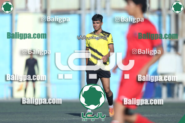 مقاومت ۳ - ۱ پرسپولیس