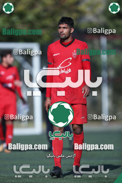پرسپولیس 2–1 نیروی زمینی