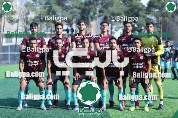 ۰ - ۰ نیروی زمینی