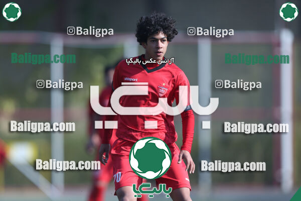 پرسپولیس ۲ - ۰