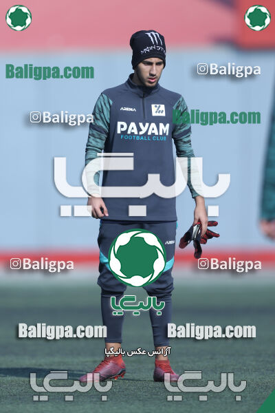 پرسپولیس ۲ - ۰