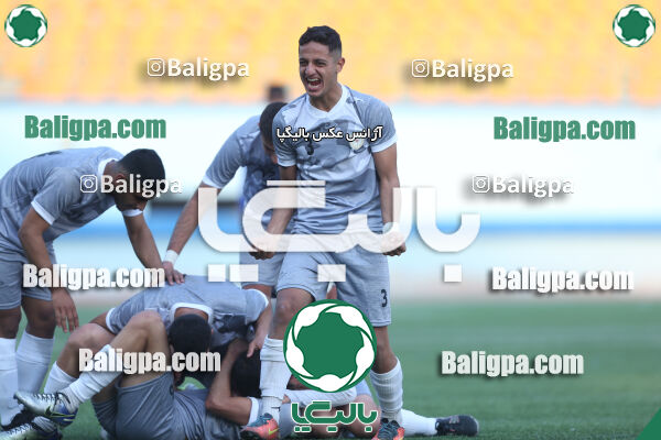 استقلال 2–2 نیروی زمینی