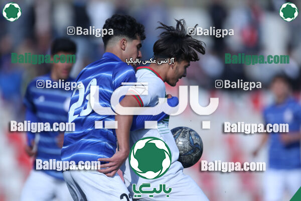 ۲ - ۳ استقلال