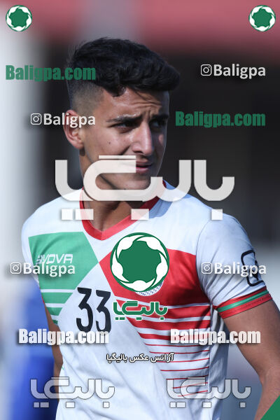 ۲ - ۳ استقلال