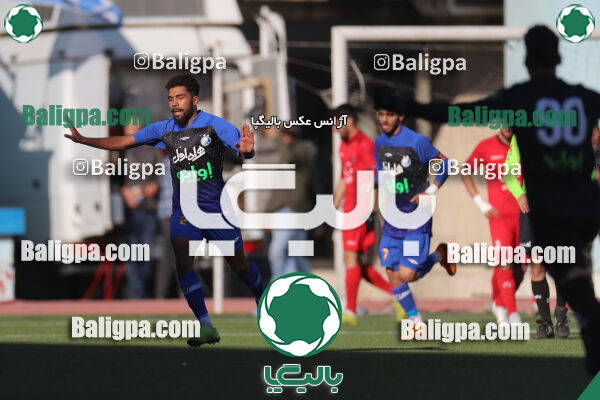 استقلال 2–3 پرسپولیس