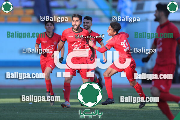 استقلال 2–3 پرسپولیس