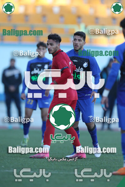 استقلال 2–3 پرسپولیس