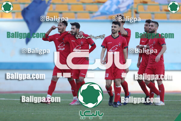 استقلال 2–3 پرسپولیس