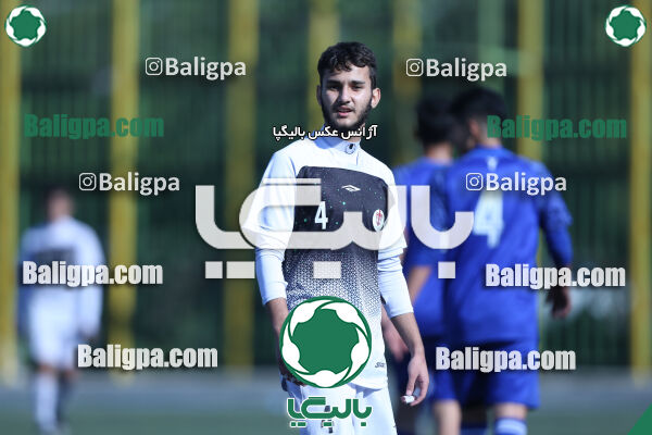 پیکان 1–1 شاهین