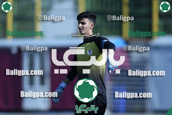 پیکان 1–1 شاهین