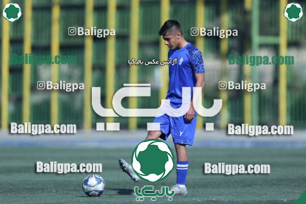 پیکان 1–1 شاهین