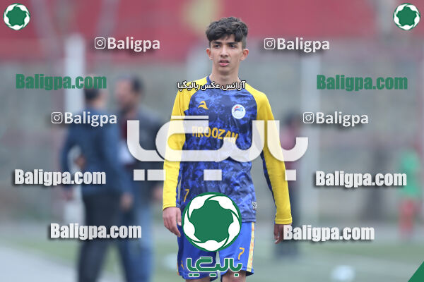 پرسپولیس 2–1 پیروزان تکین ایرانیان