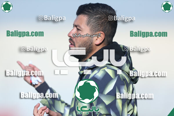 ۲ - ۰ نیروی زمینی