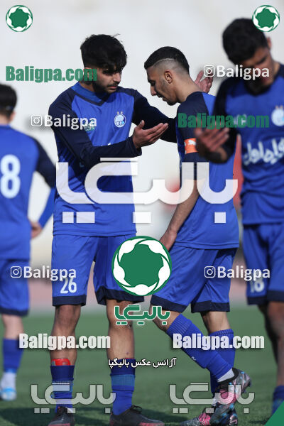 استقلال 2–2 پرسپولیس