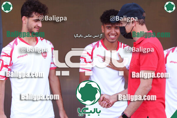 ۳ - ۱ پرسپولیس