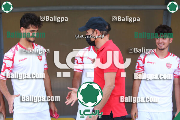 ۳ - ۱ پرسپولیس
