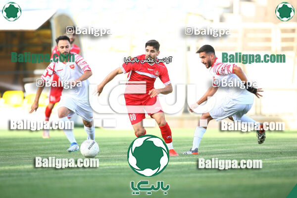 ۳ - ۱ پرسپولیس