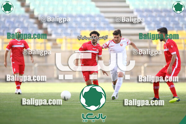 ۳ - ۱ پرسپولیس