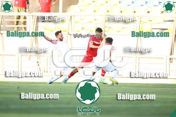 ۳ - ۱ پرسپولیس