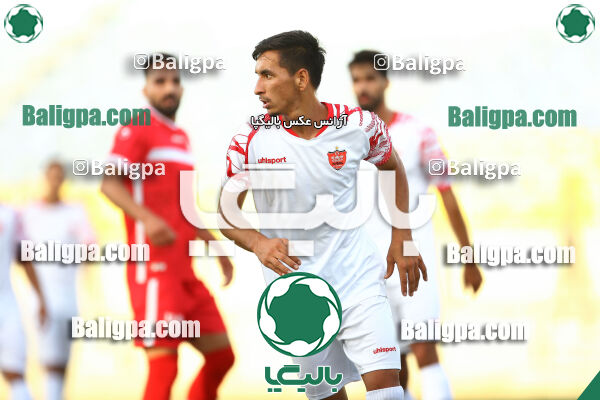 ۳ - ۱ پرسپولیس