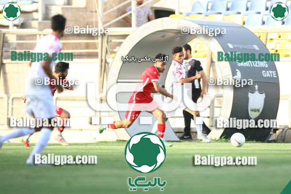 ۳ - ۱ پرسپولیس