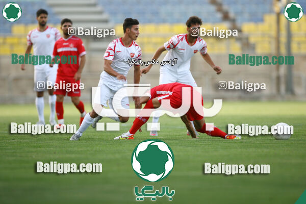۳ - ۱ پرسپولیس