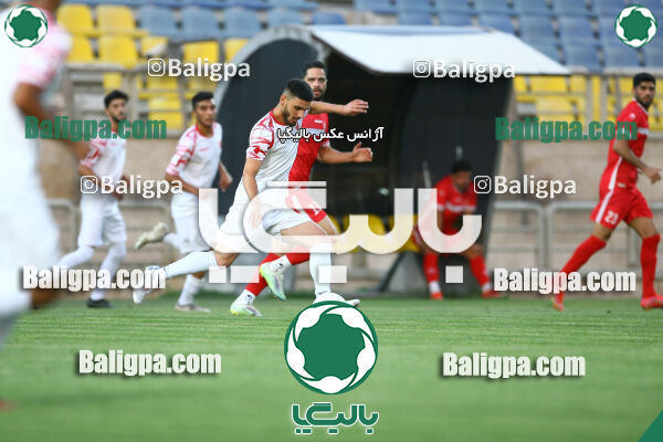 ۳ - ۱ پرسپولیس