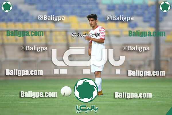 ۳ - ۱ پرسپولیس